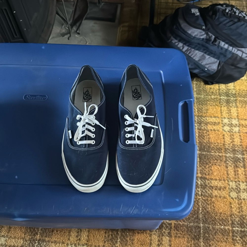 Vans lace up royal blue in brand new condition only worn once size 16